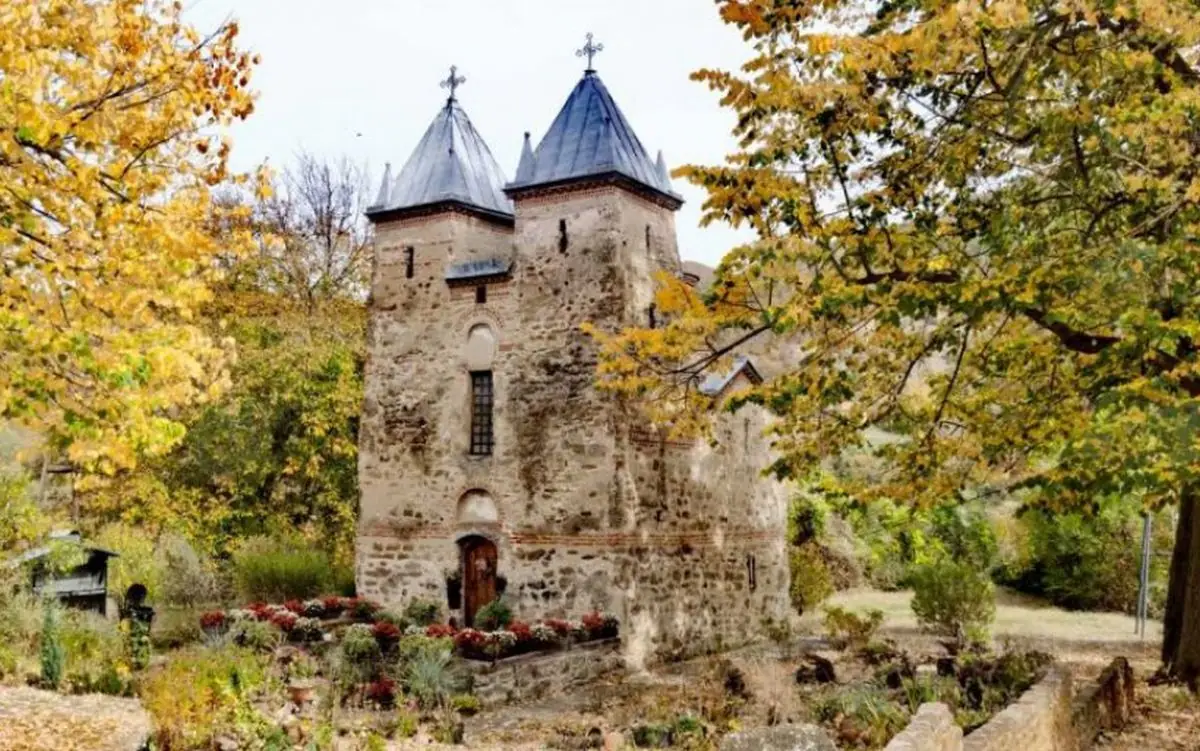 Srpski Notr Dam – Vodopad Bigar – Manastir Temska – Pirot